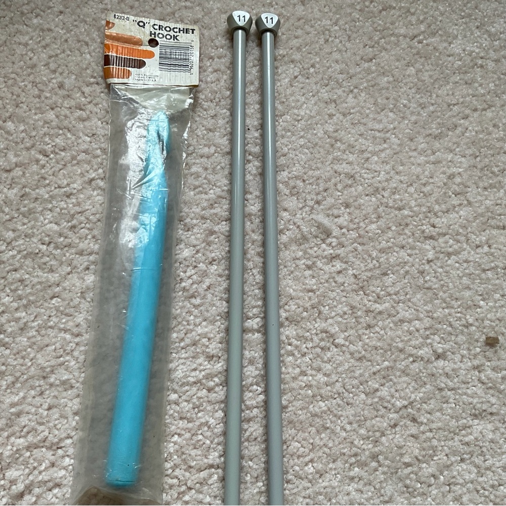 Knitting Kit with Yarn and Needles🎉FREE SHIPPING, FREE SZ 11 NEEDLES. - Picture 11 of 11
